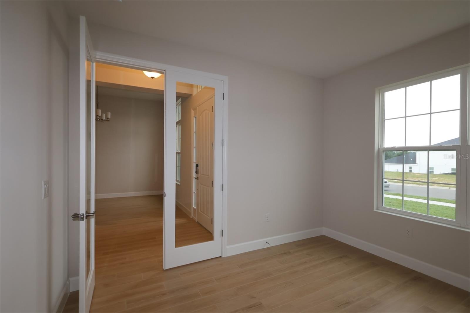 3223 Roseville Dr Property Photo 20