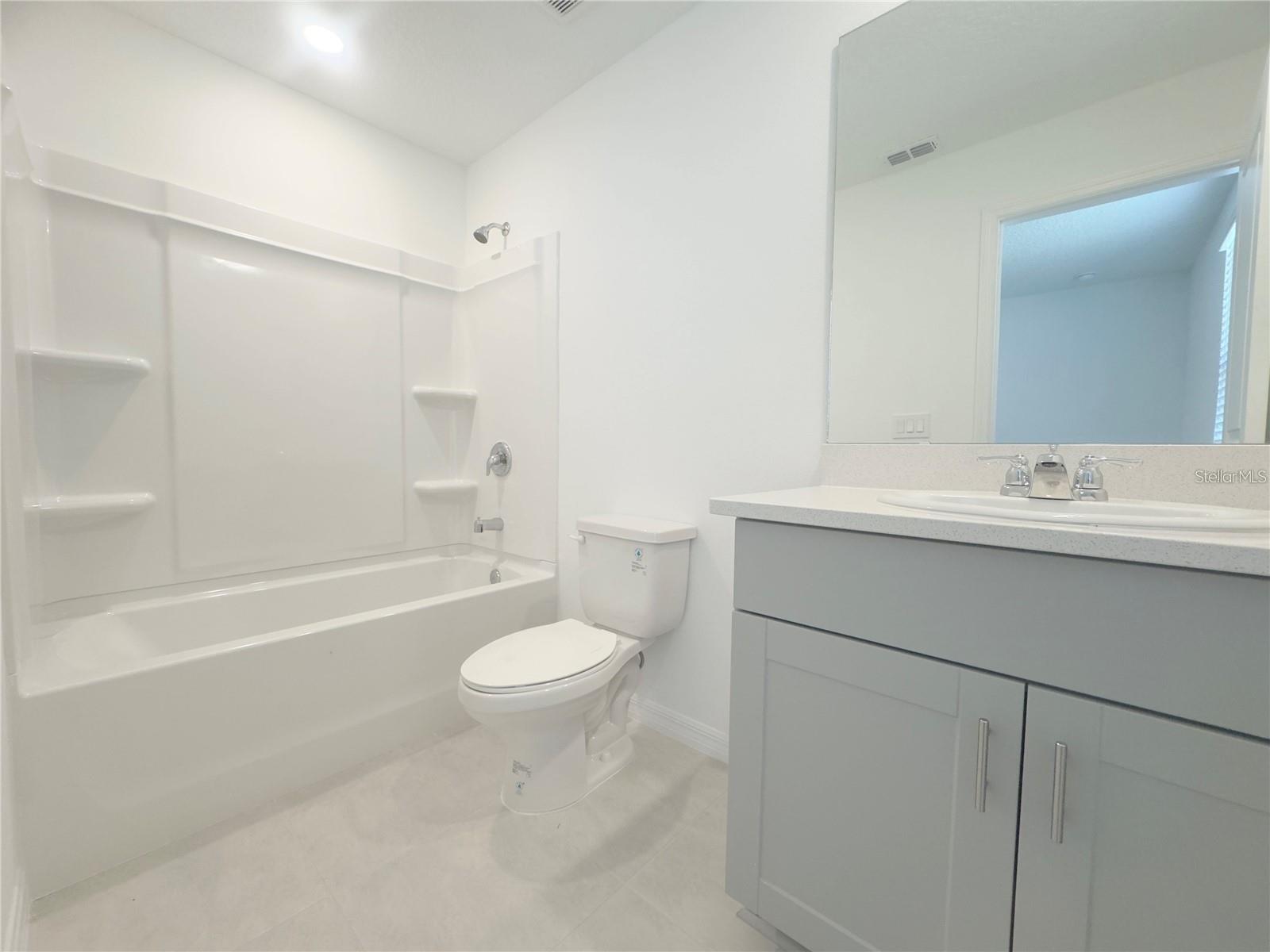 2852 Skyline Loop Property Photo 8