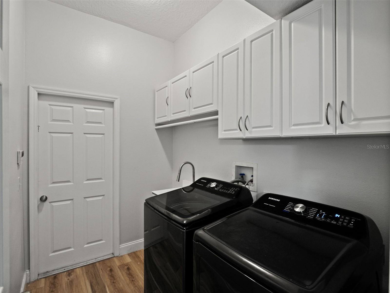 5809 Guenevere Ct Property Photo 24