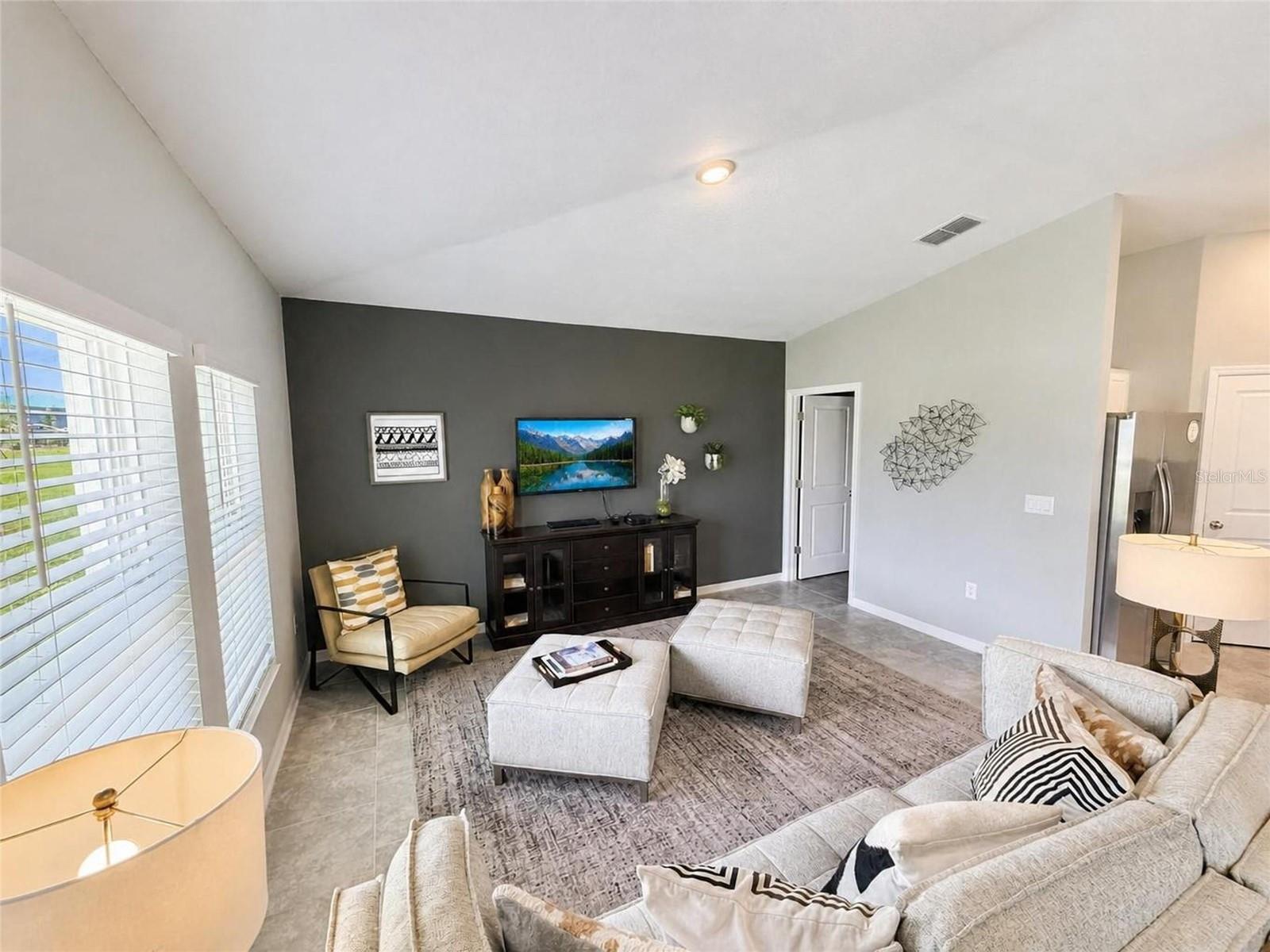 1104 Tyler Loop Property Photo 5