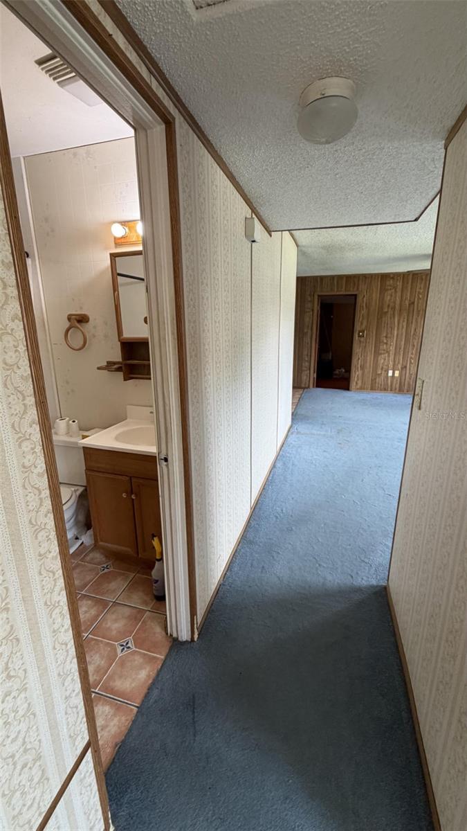 1004 Wurst Rd Property Photo 15