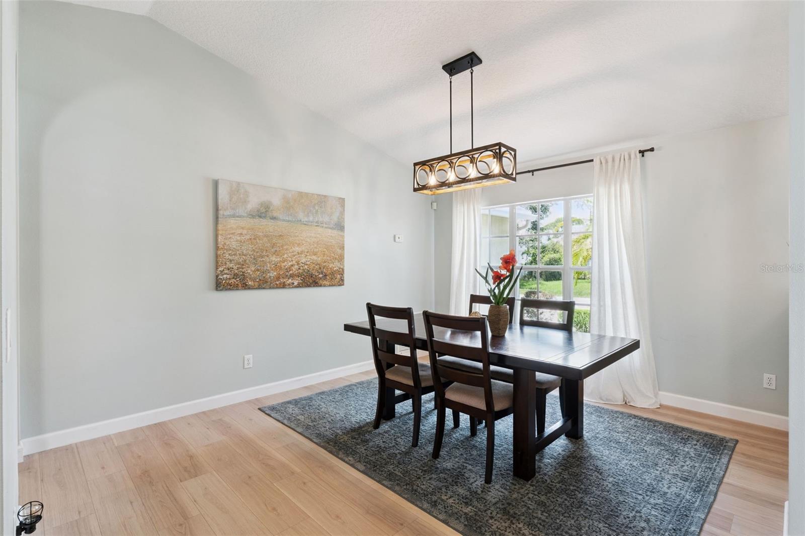 14975 Faversham Cir Property Photo 6