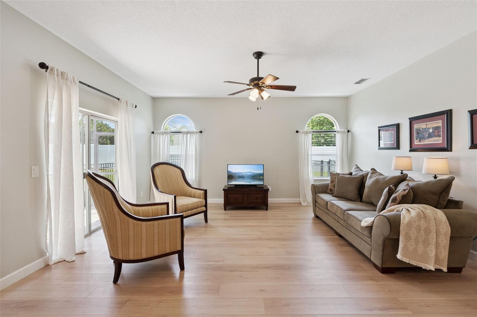 14975 Faversham Cir Property Photo 20