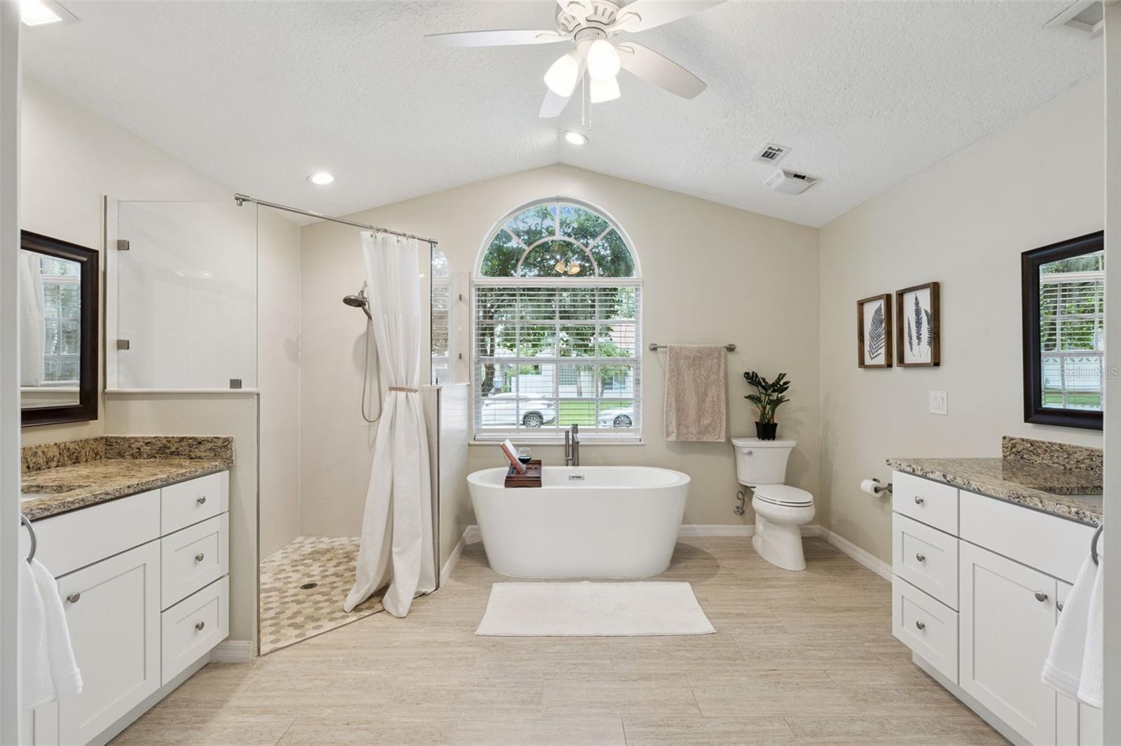 14975 Faversham Cir Property Photo 28