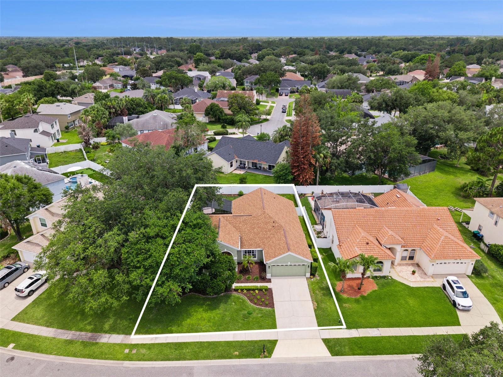 14975 Faversham Cir Property Photo 47