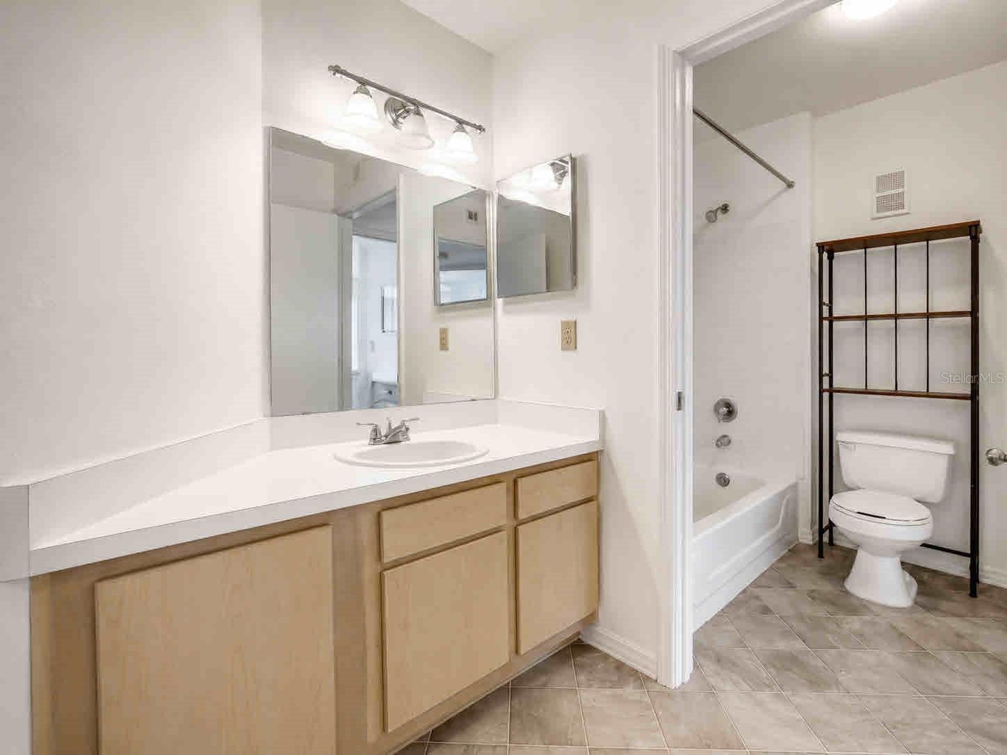 7270 Westpointe Blvd #910 Property Photo 20