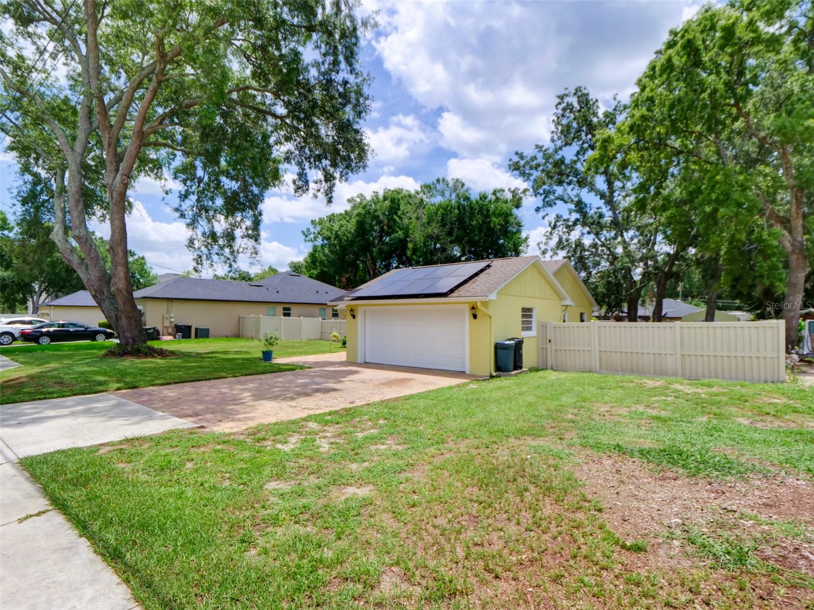 440 E Citrus St Property Photo 46