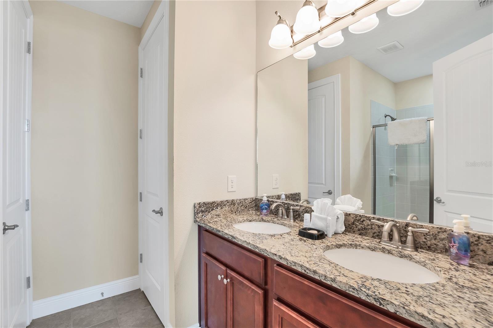 801 Lasso Dr Property Photo 18