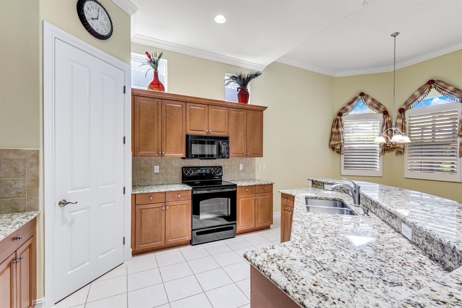 12584 Grandezza Circle Property Photo 9