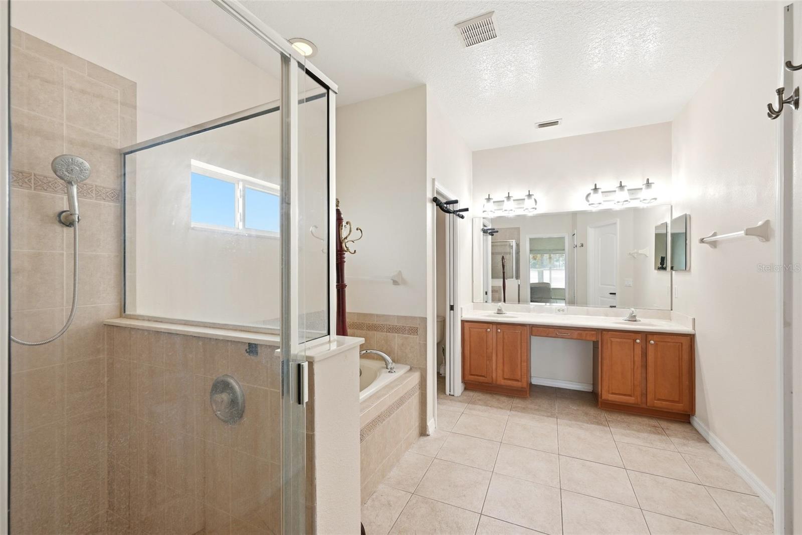 14620 Cableshire Way Property Photo 31