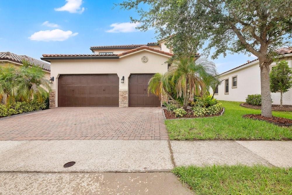10459 Stapeley Dr Property Photo 1