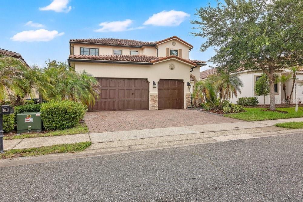 10459 Stapeley Dr Property Photo 3