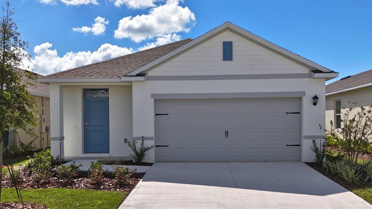 5560 TAVERNA LOOP Property Photo 1