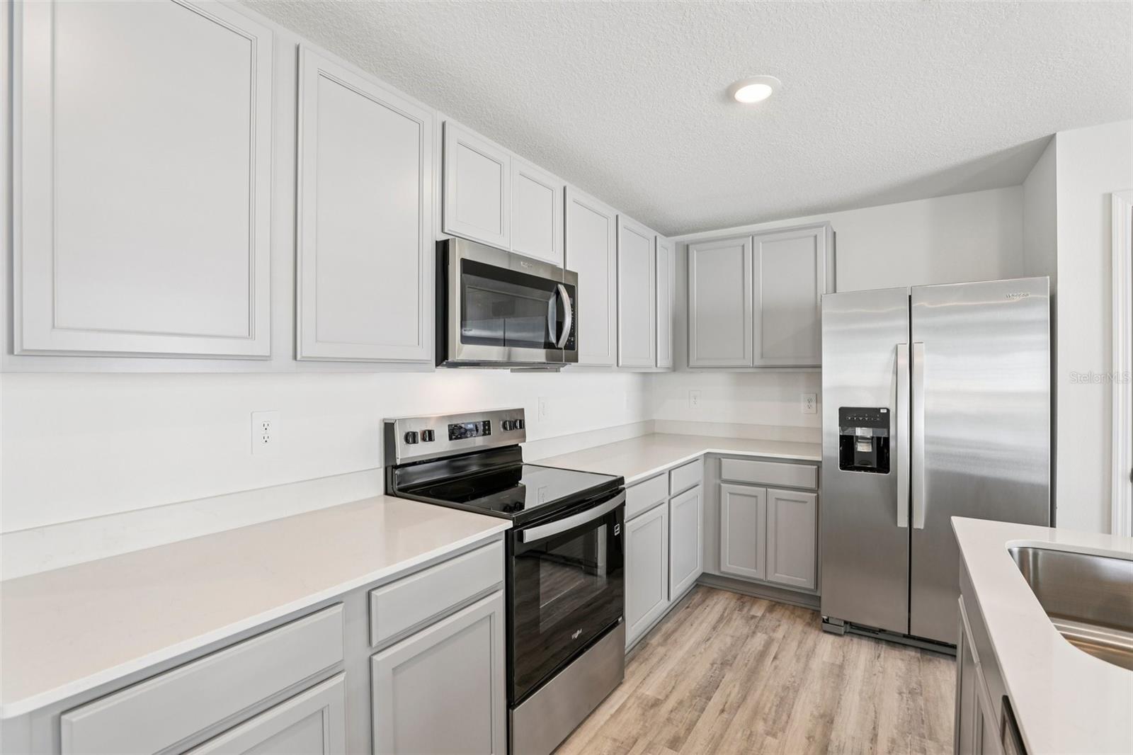 5560 Taverna Loop Property Photo 10