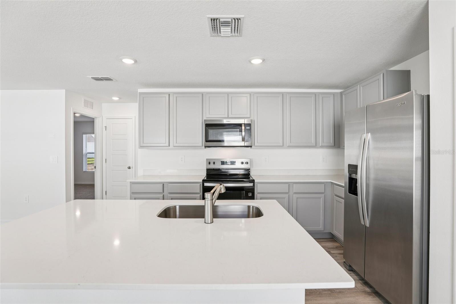 5560 Taverna Loop Property Photo 11