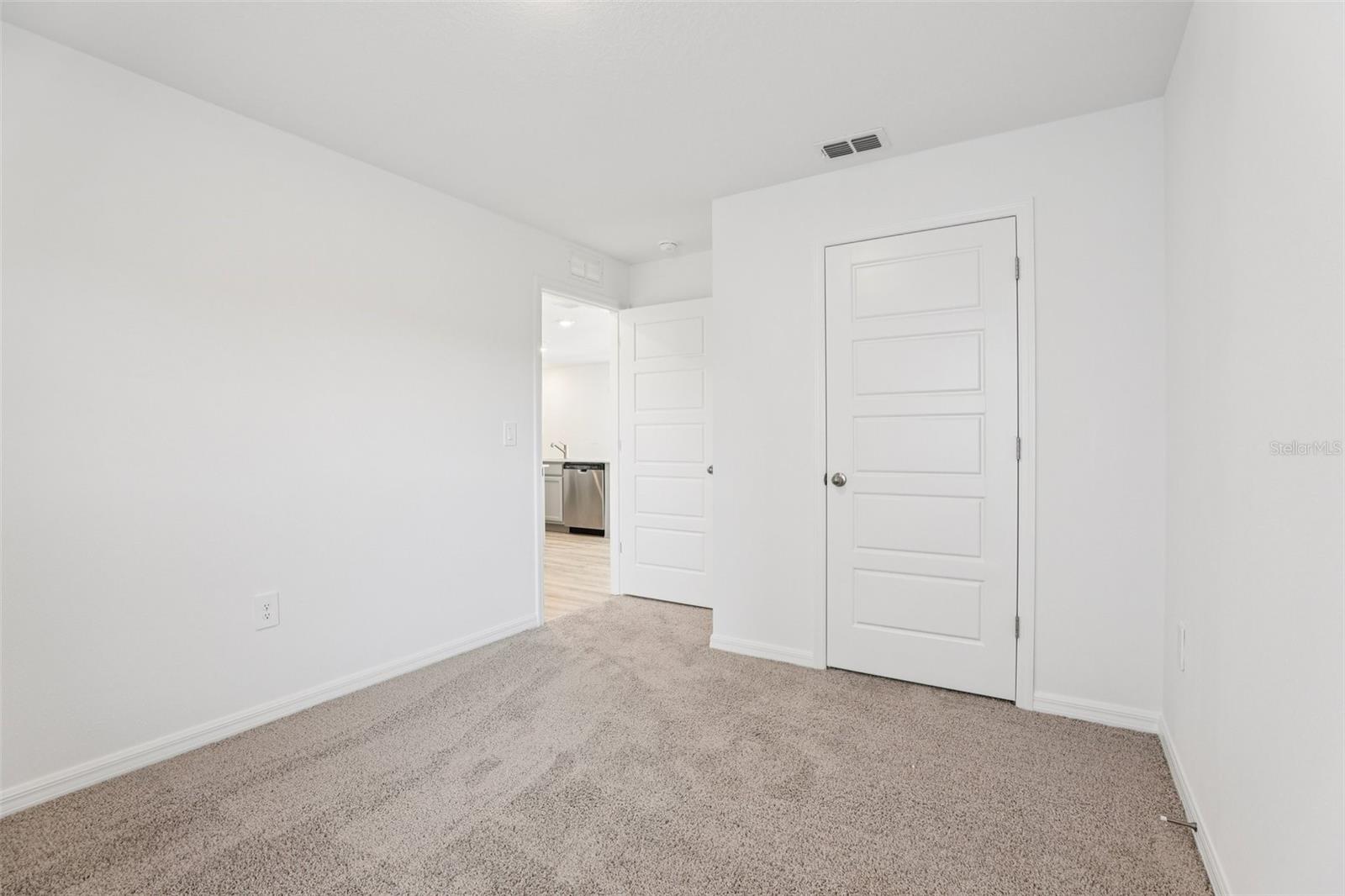 5560 Taverna Loop Property Photo 19