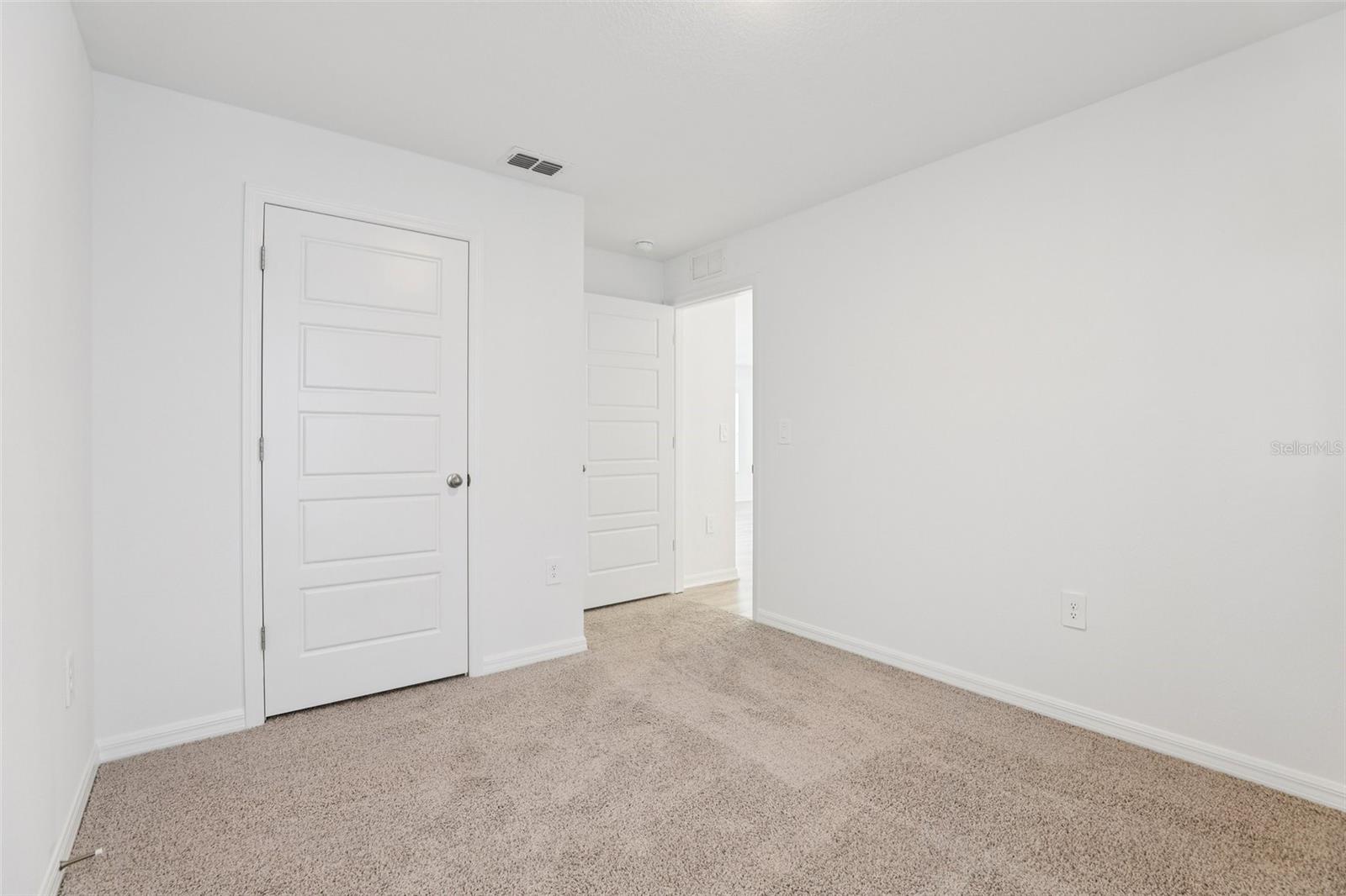 5560 Taverna Loop Property Photo 23