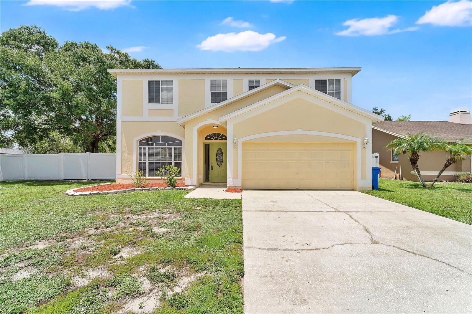 1101 BLUFIELD AVE
