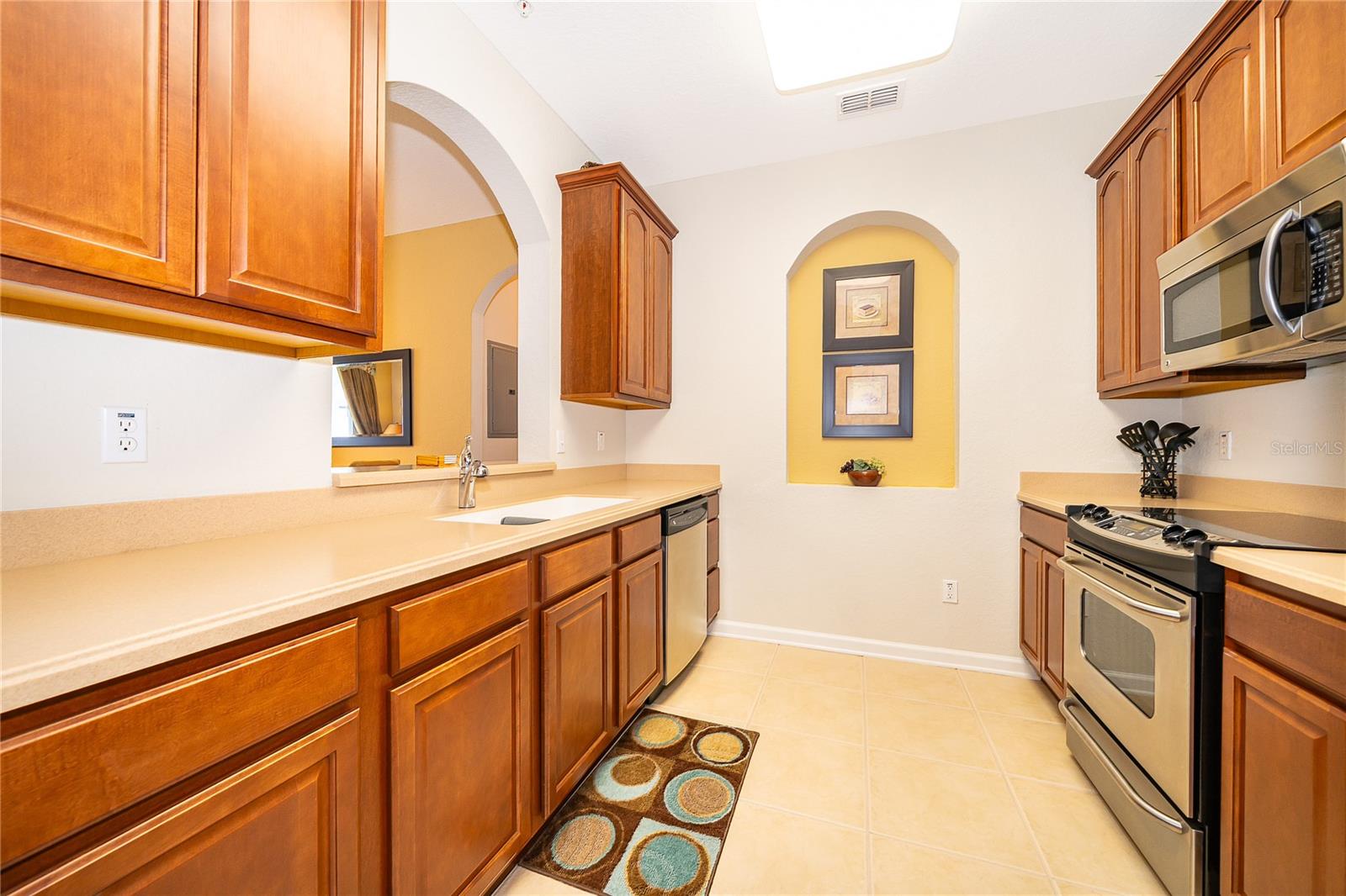 4102 Breakview Dr #40203 Property Photo 18