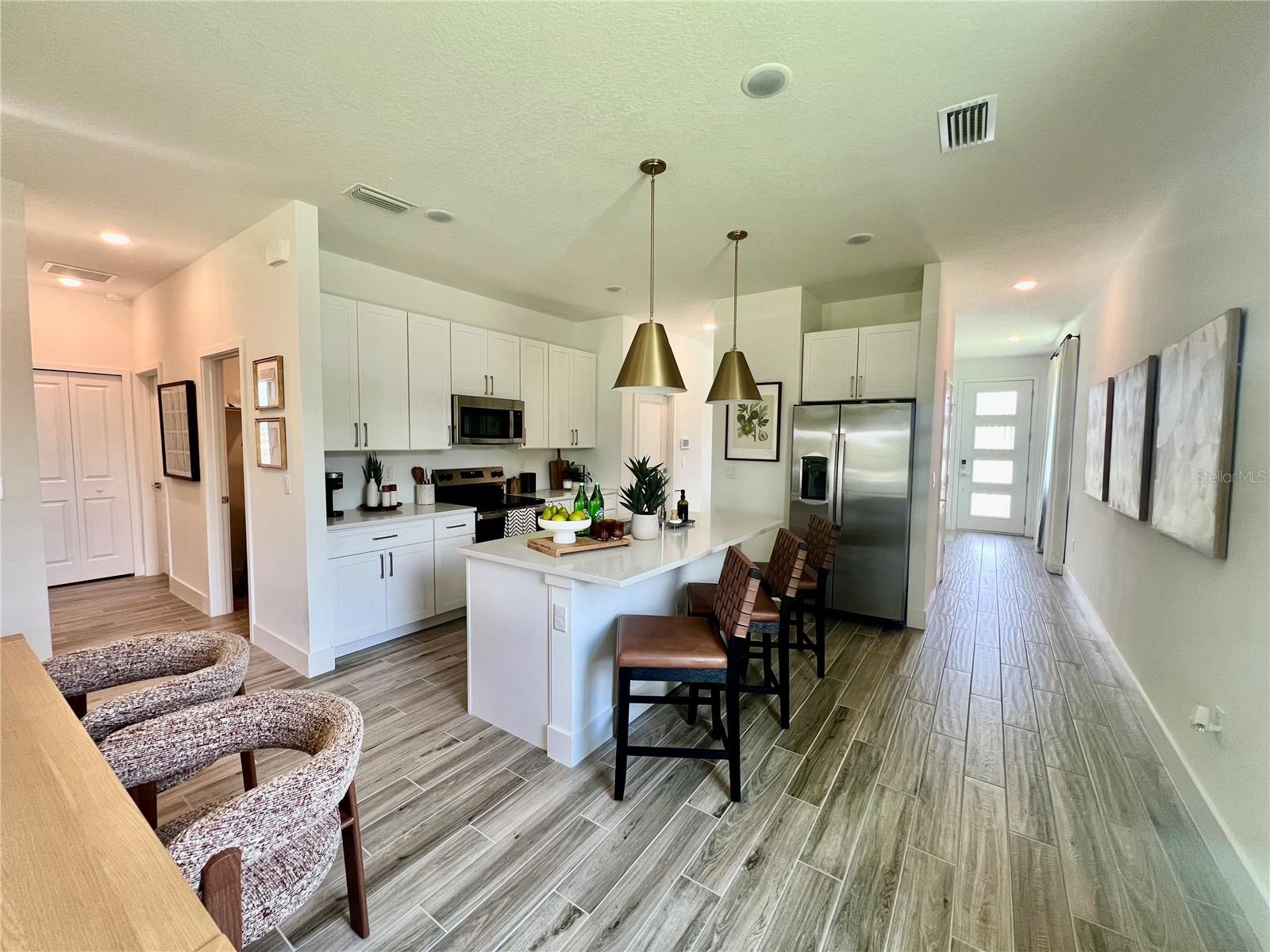 280 Elena Lavin Cir Property Photo 3