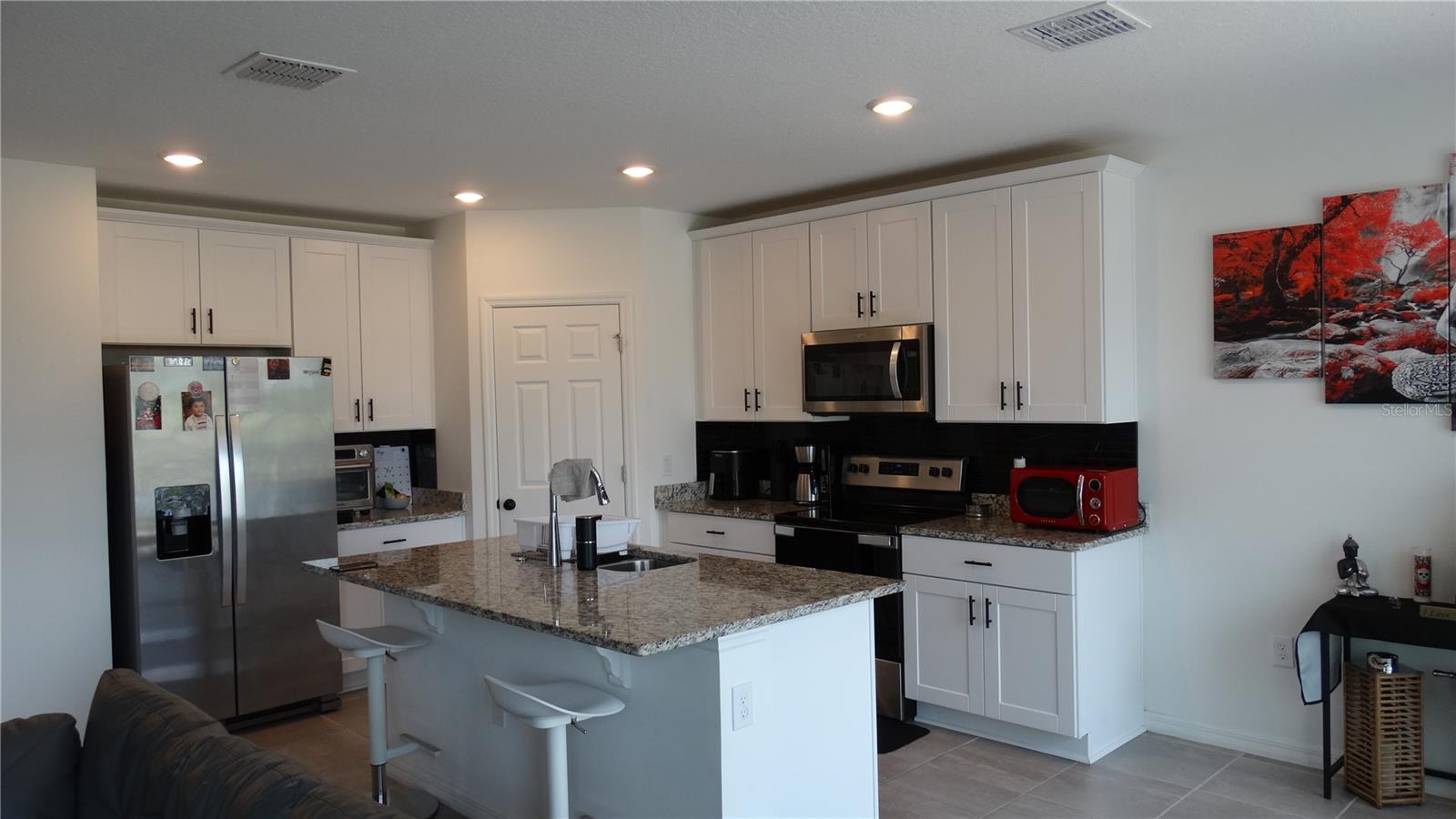 3138 Viceroy Ct Property Photo 5