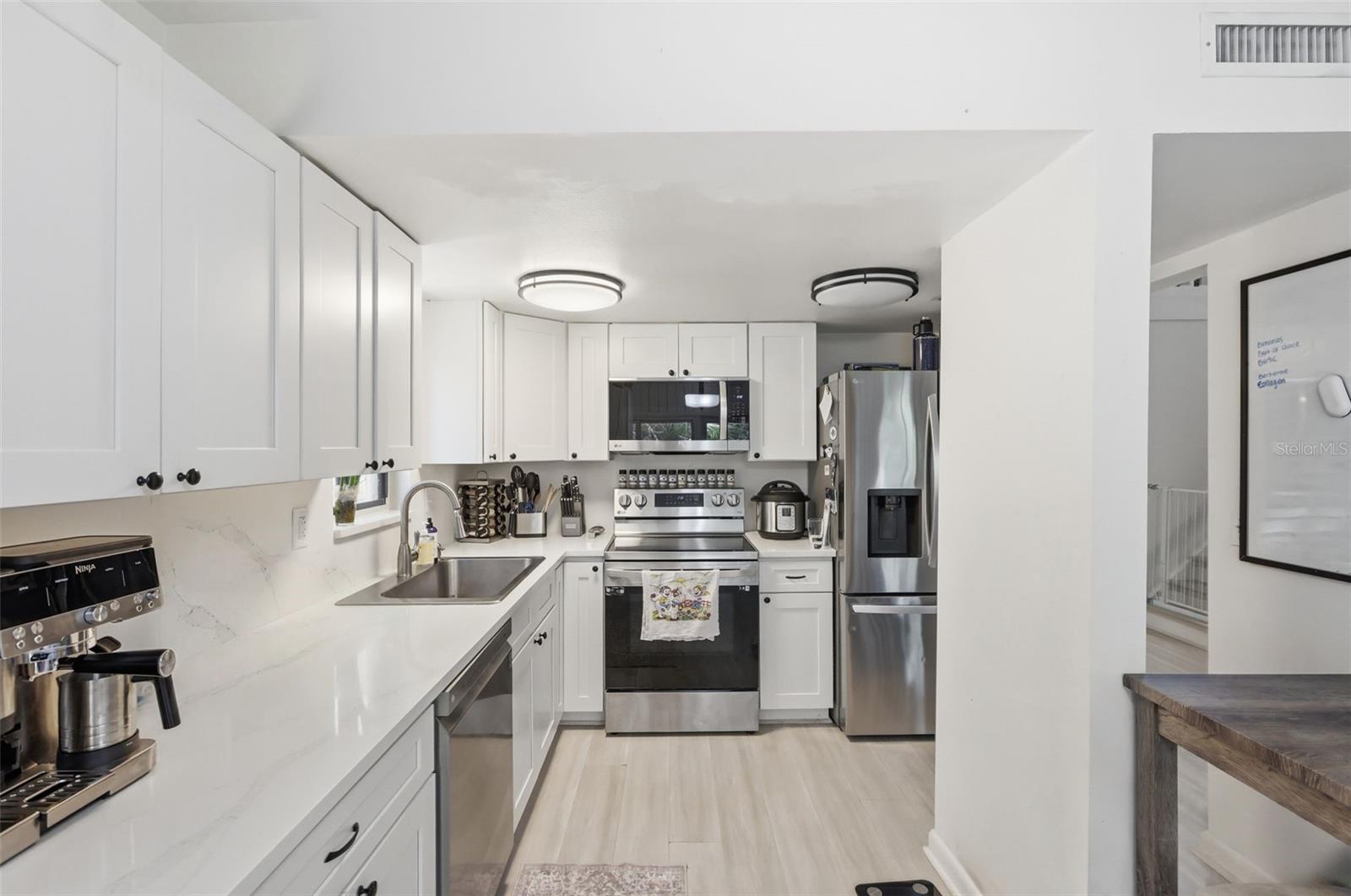 200 Fairway Dr #200 Property Photo 16