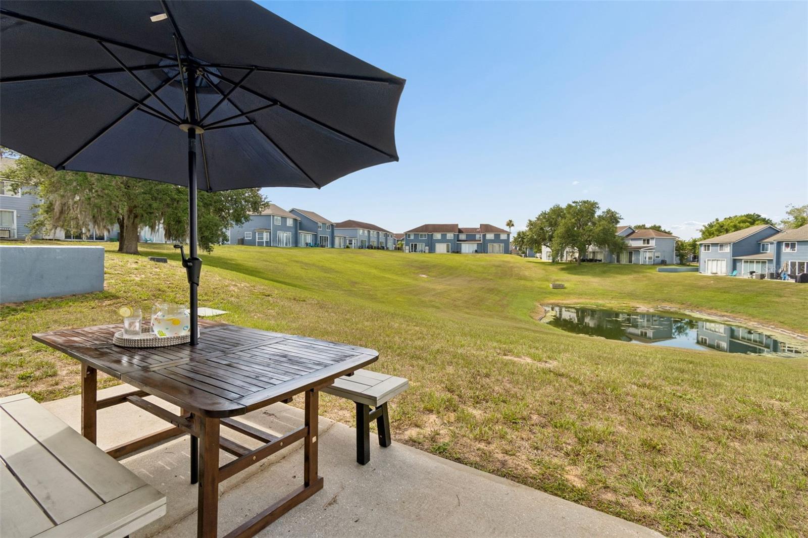 668 Caribbean Dr Property Photo 3