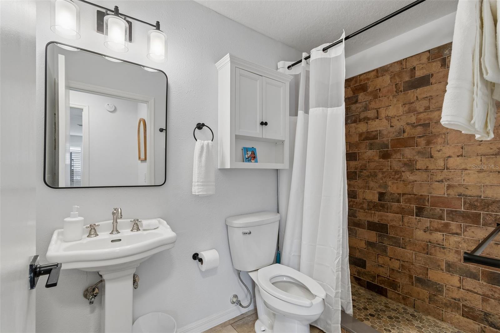 668 Caribbean Dr Property Photo 25