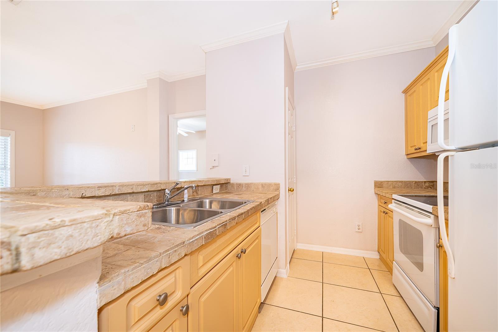 3589 Conroy Rd #1015 Property Photo 17