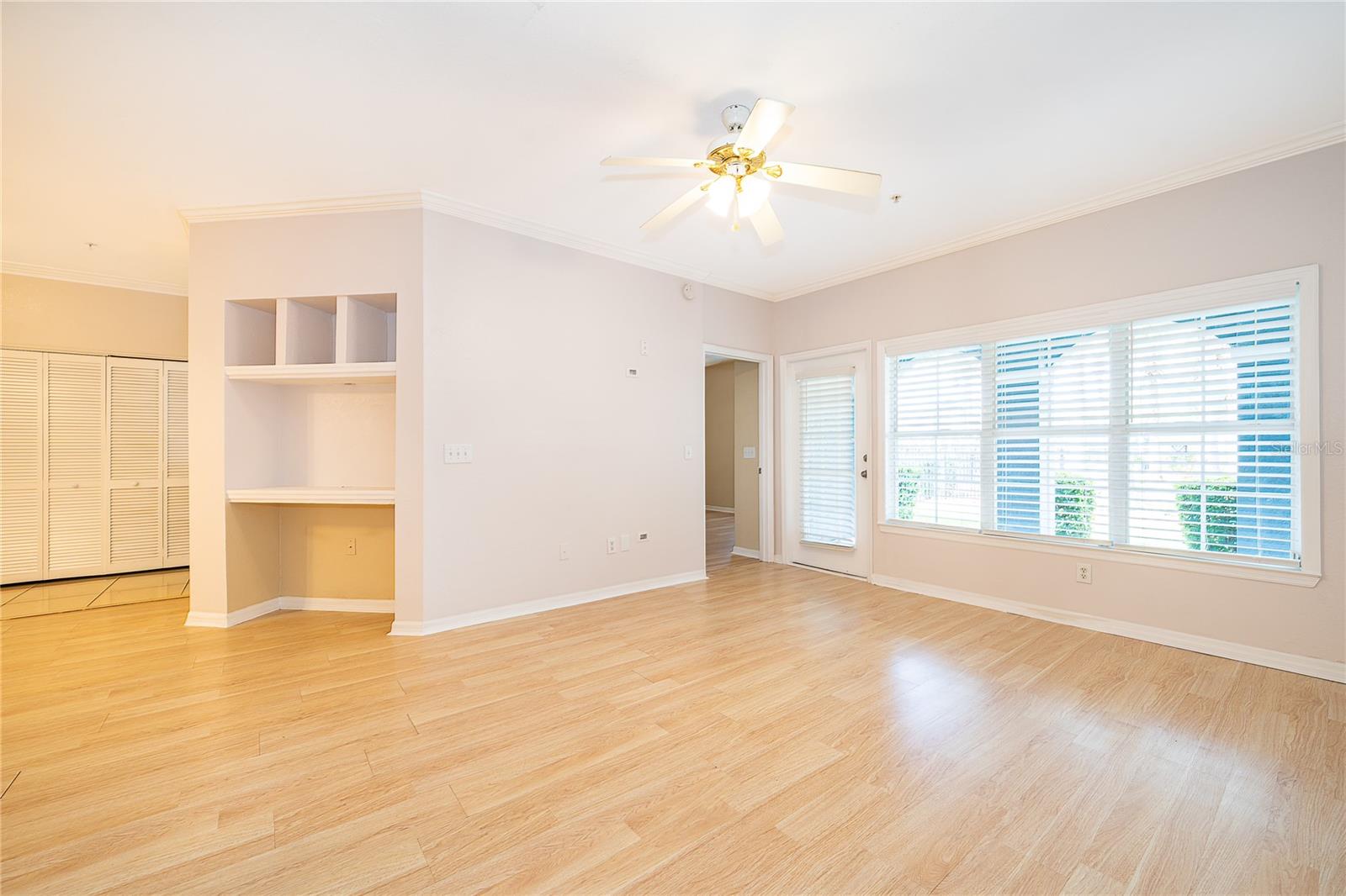 3589 Conroy Rd #1015 Property Photo 21