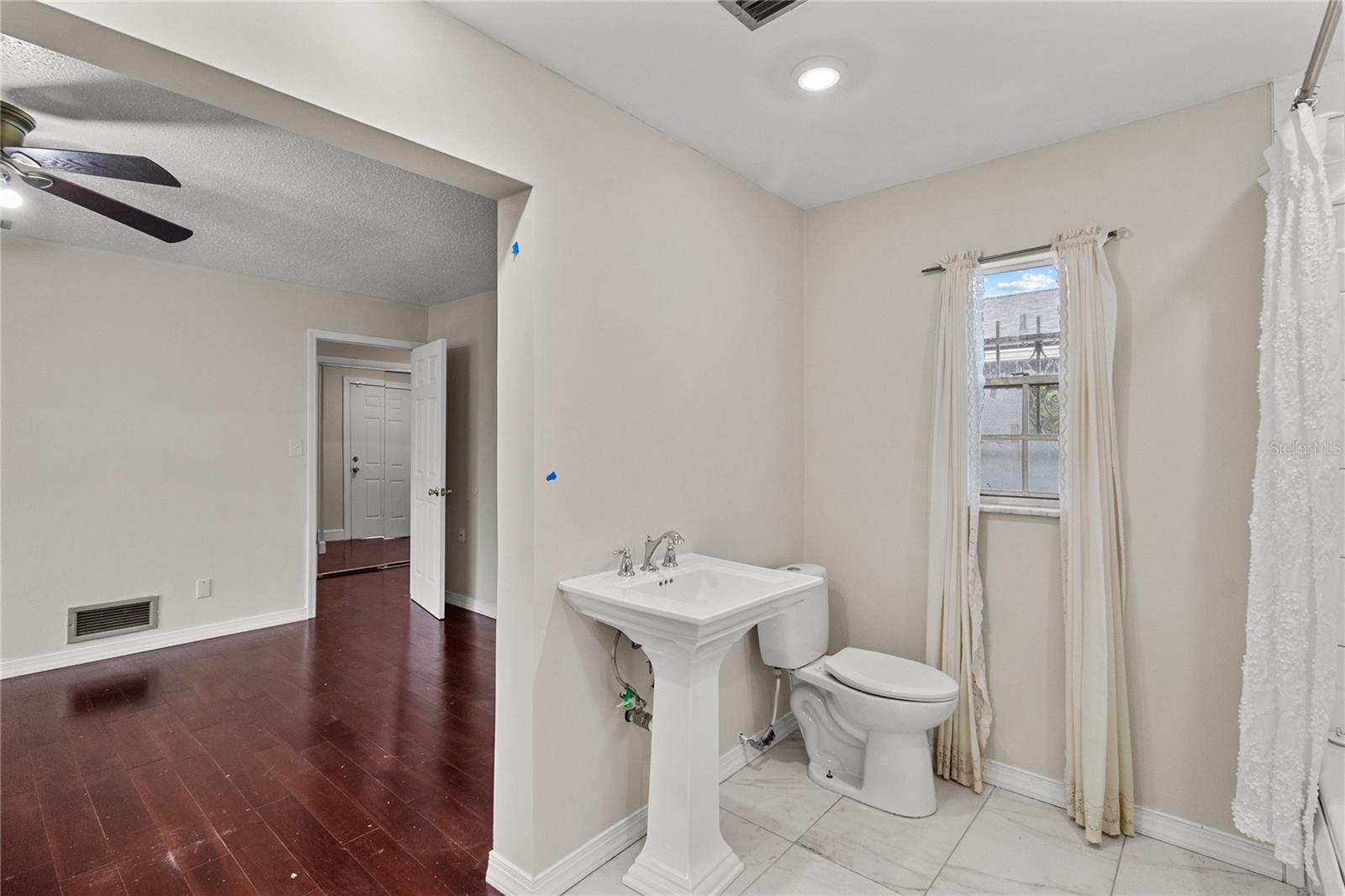 1700 Needlewood Ln Property Photo 14