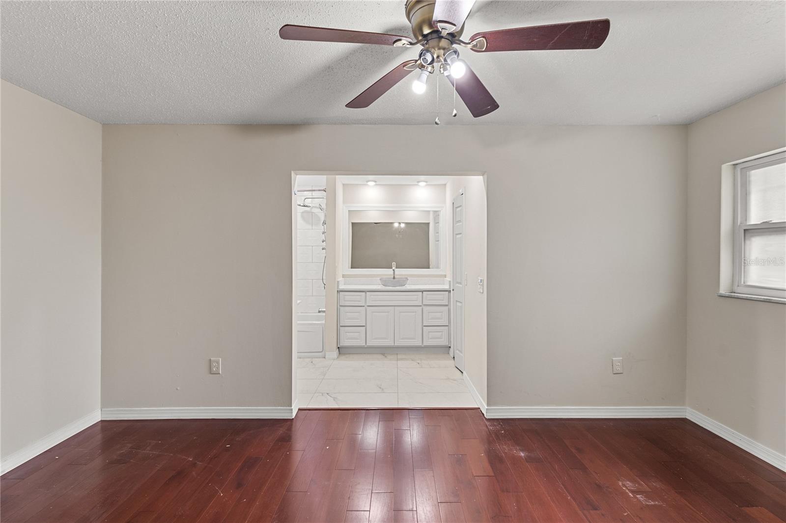 1700 Needlewood Ln Property Photo 17