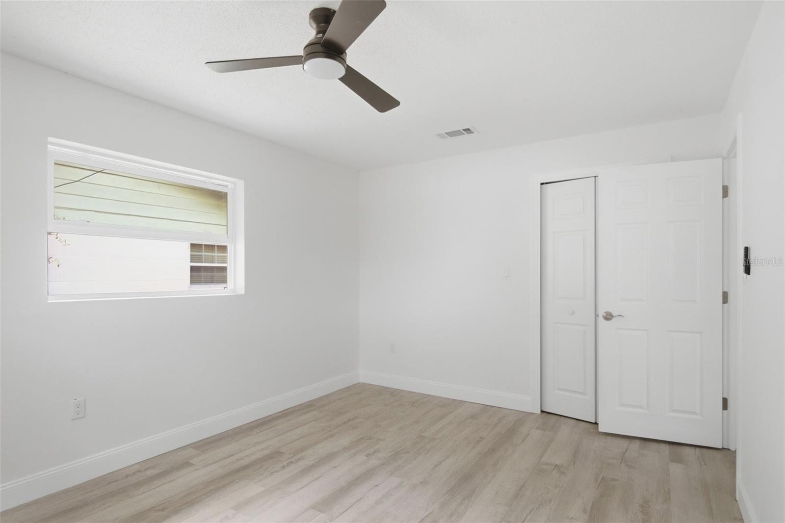 2733 Castle Oak Ave Property Photo 14