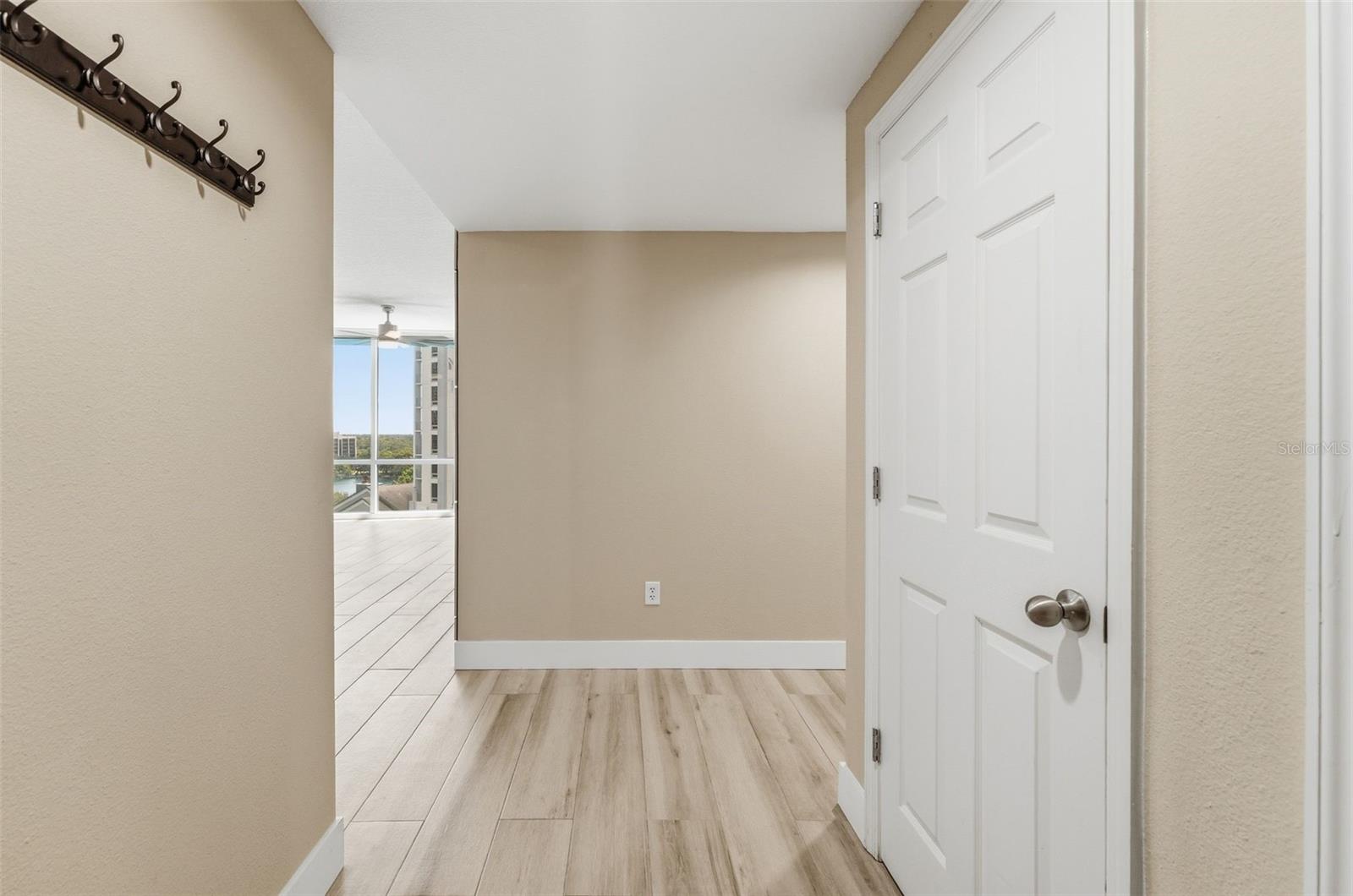 322 E Central Blvd #912 Property Photo 10