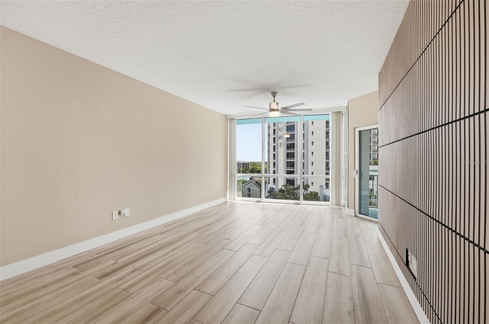 322 E Central Blvd #912 Property Photo 14