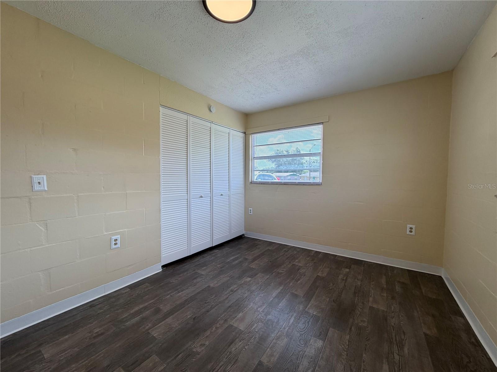 2988 Stowe Pl Property Photo 5