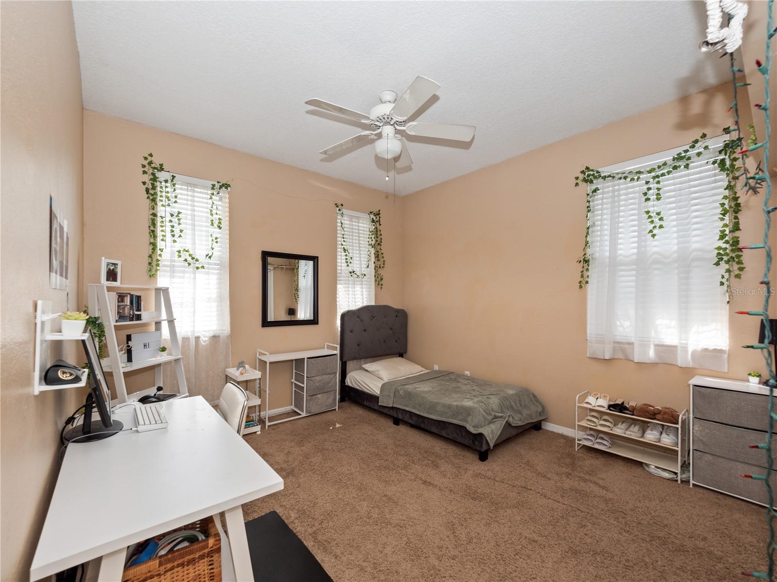 10221 Lundy Ct Property Photo 25