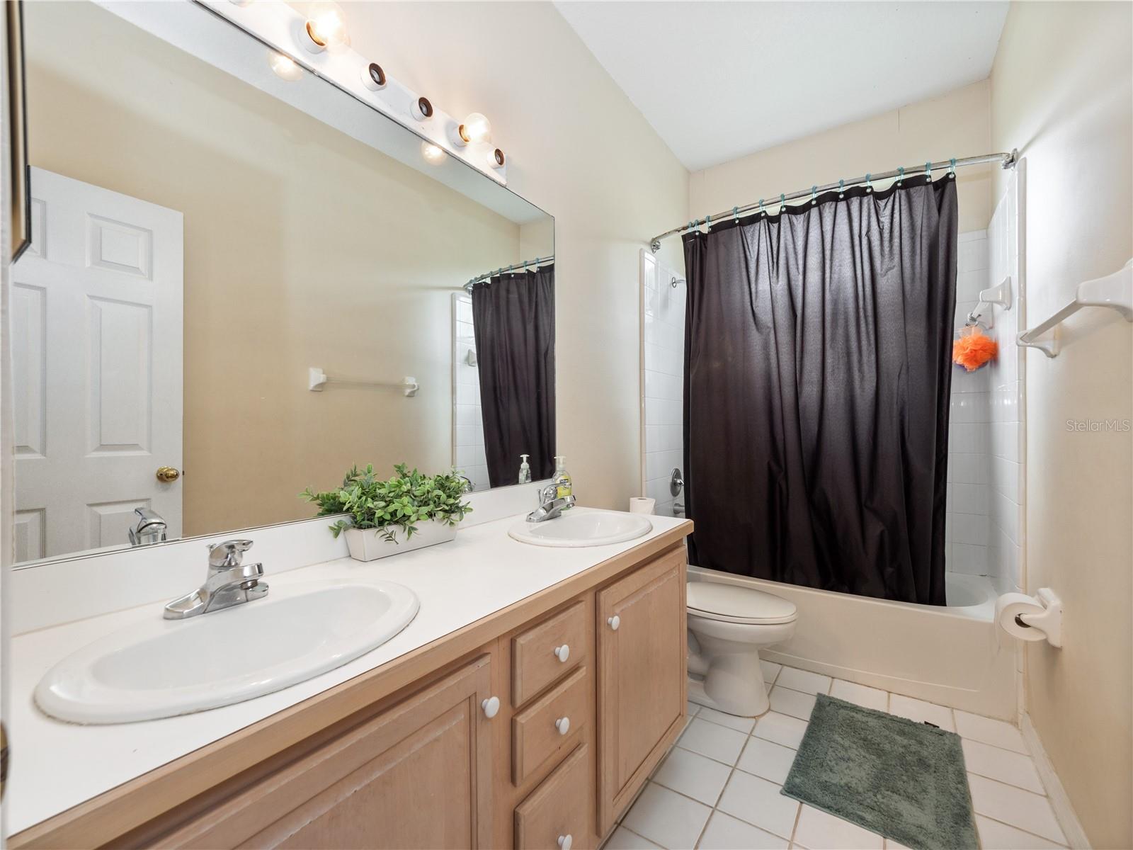10221 Lundy Ct Property Photo 29
