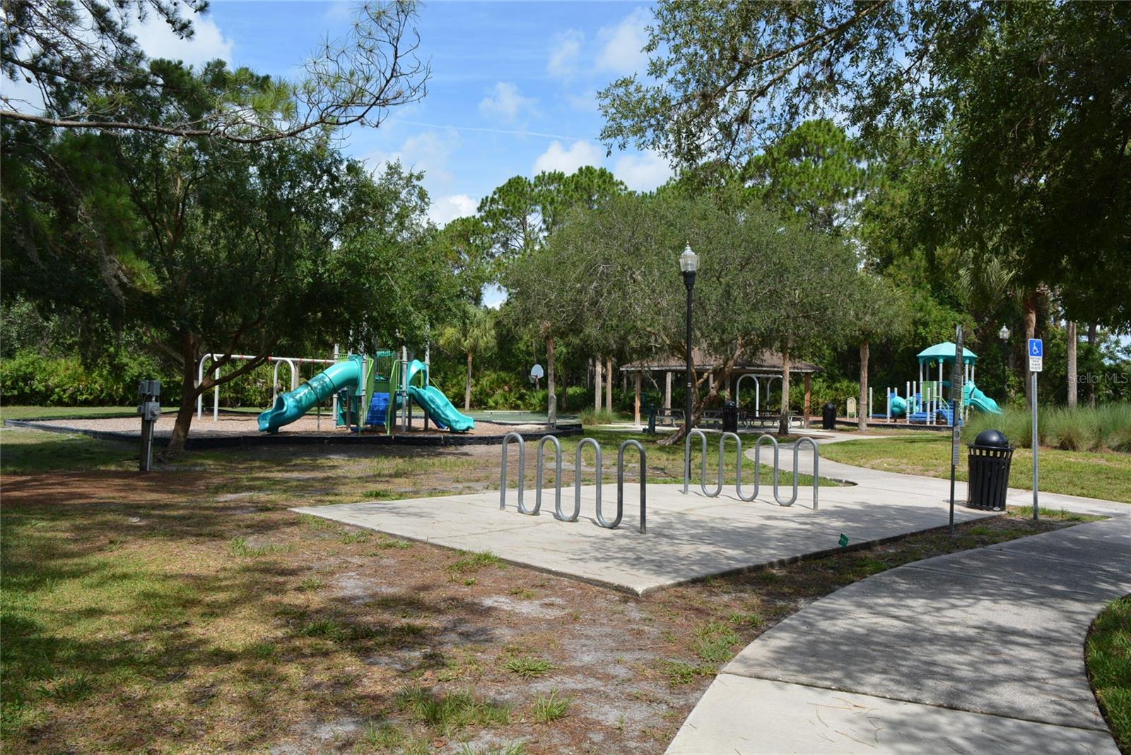 14648 Corkwood Dr Property Photo 34