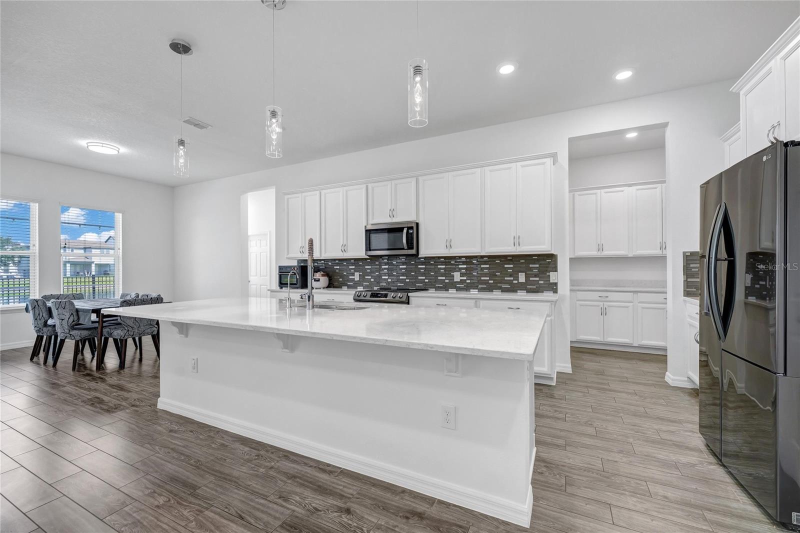 12929 Westside Village Loop Property Photo 13