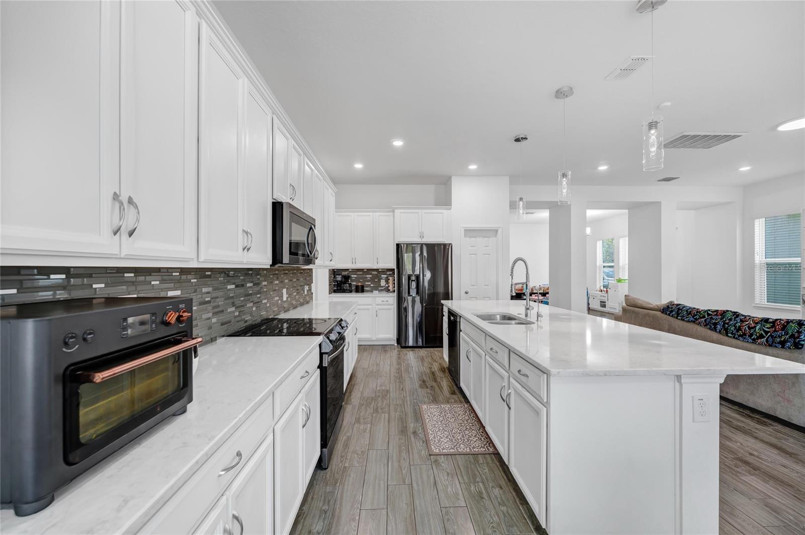 12929 Westside Village Loop Property Photo 16