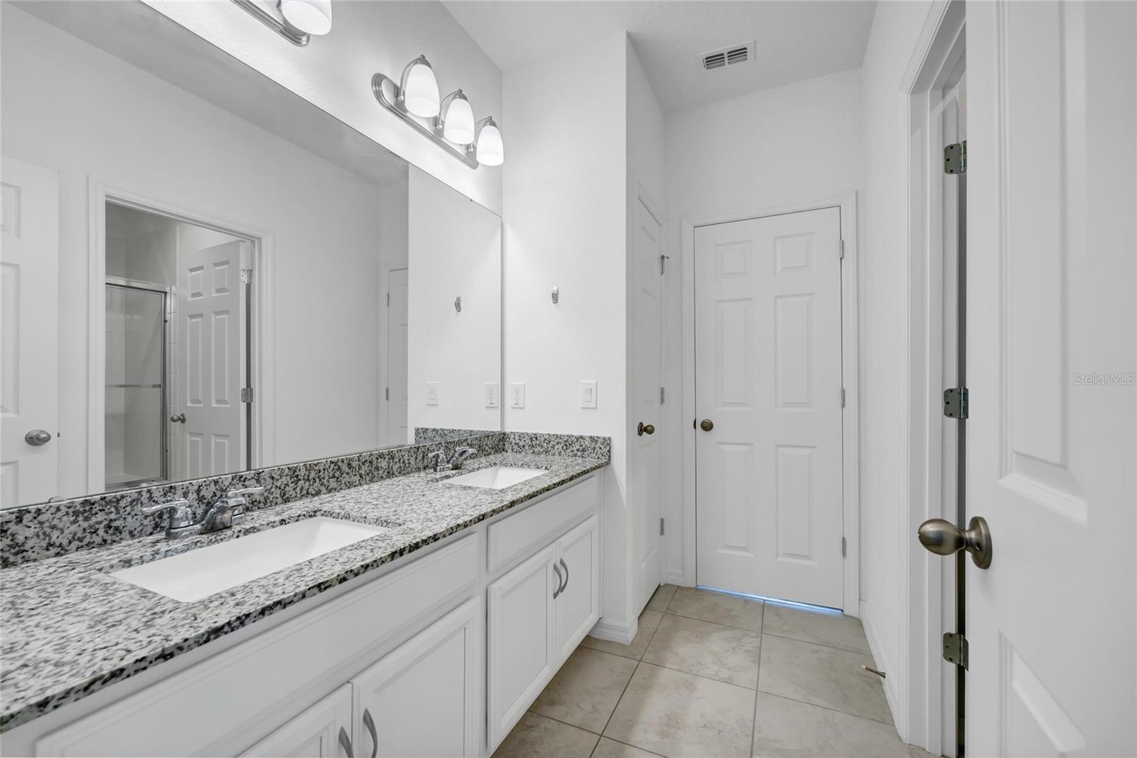 12929 Westside Village Loop Property Photo 31