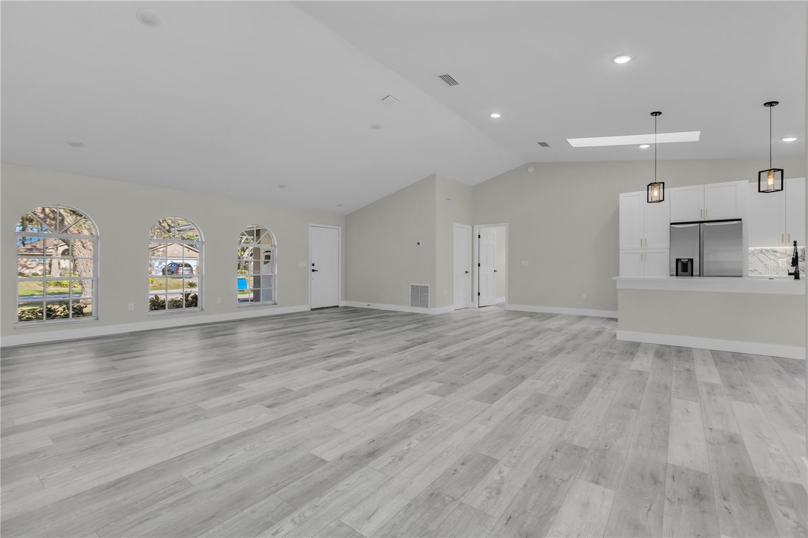 1812 Corolla Ct Property Photo 4