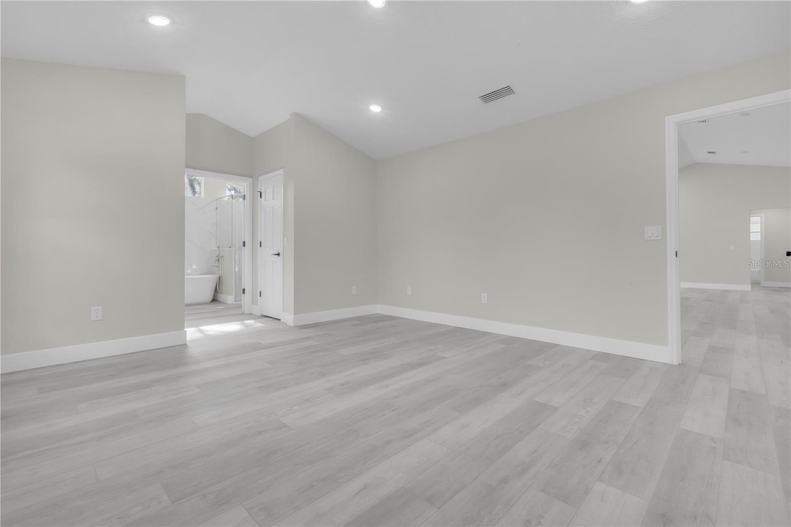 1812 Corolla Ct Property Photo 13