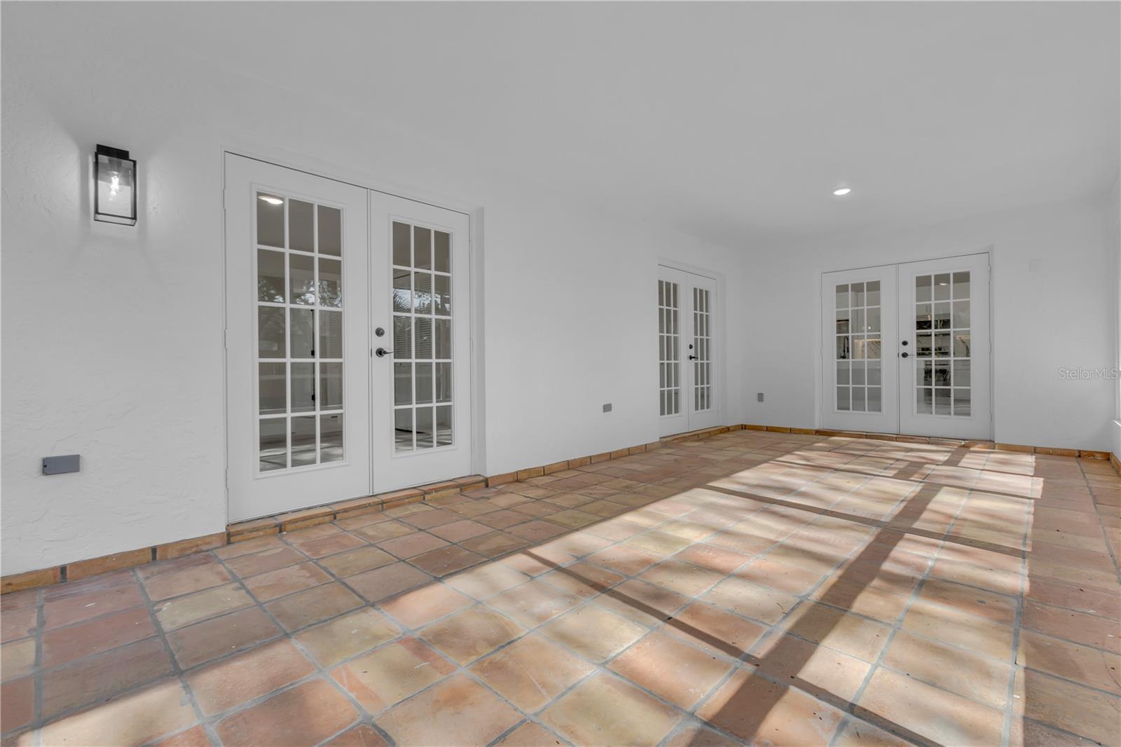 1812 Corolla Ct Property Photo 25