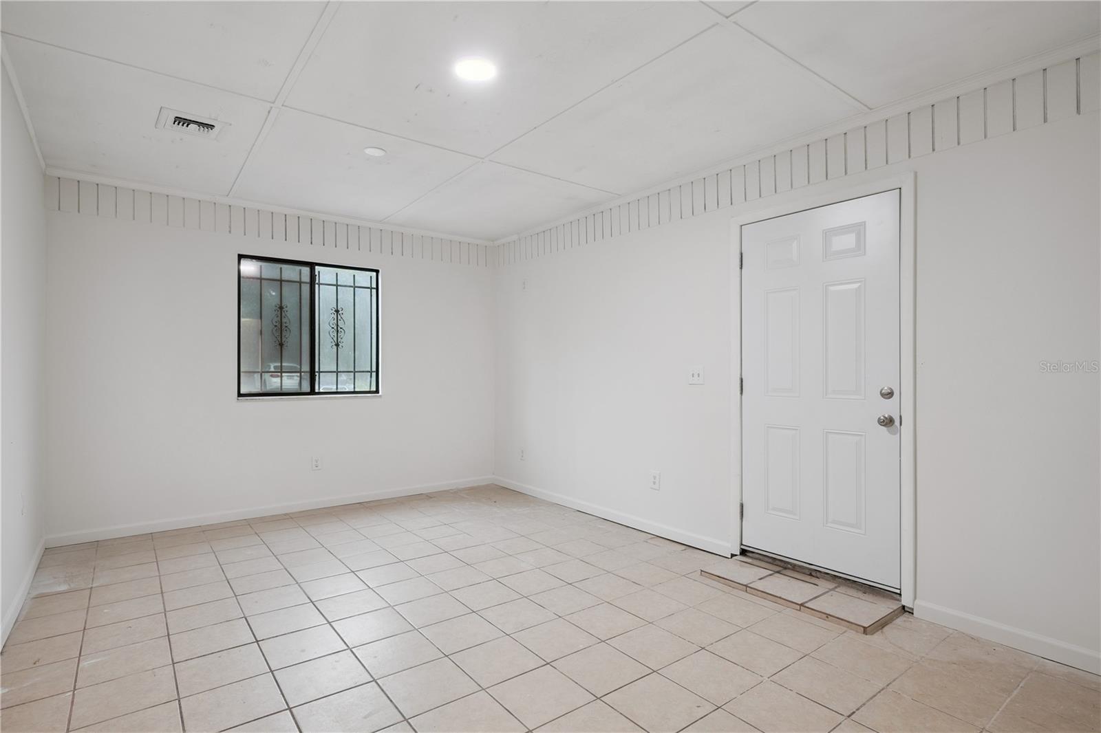 716 Grove Ave Property Photo 13