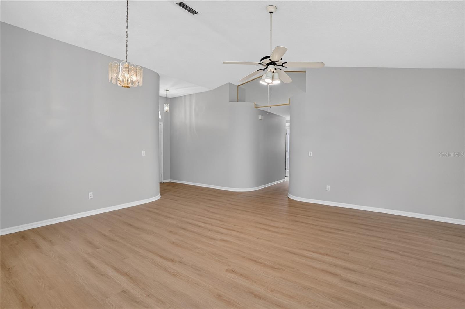 1317 Homeway Ln Property Photo 8