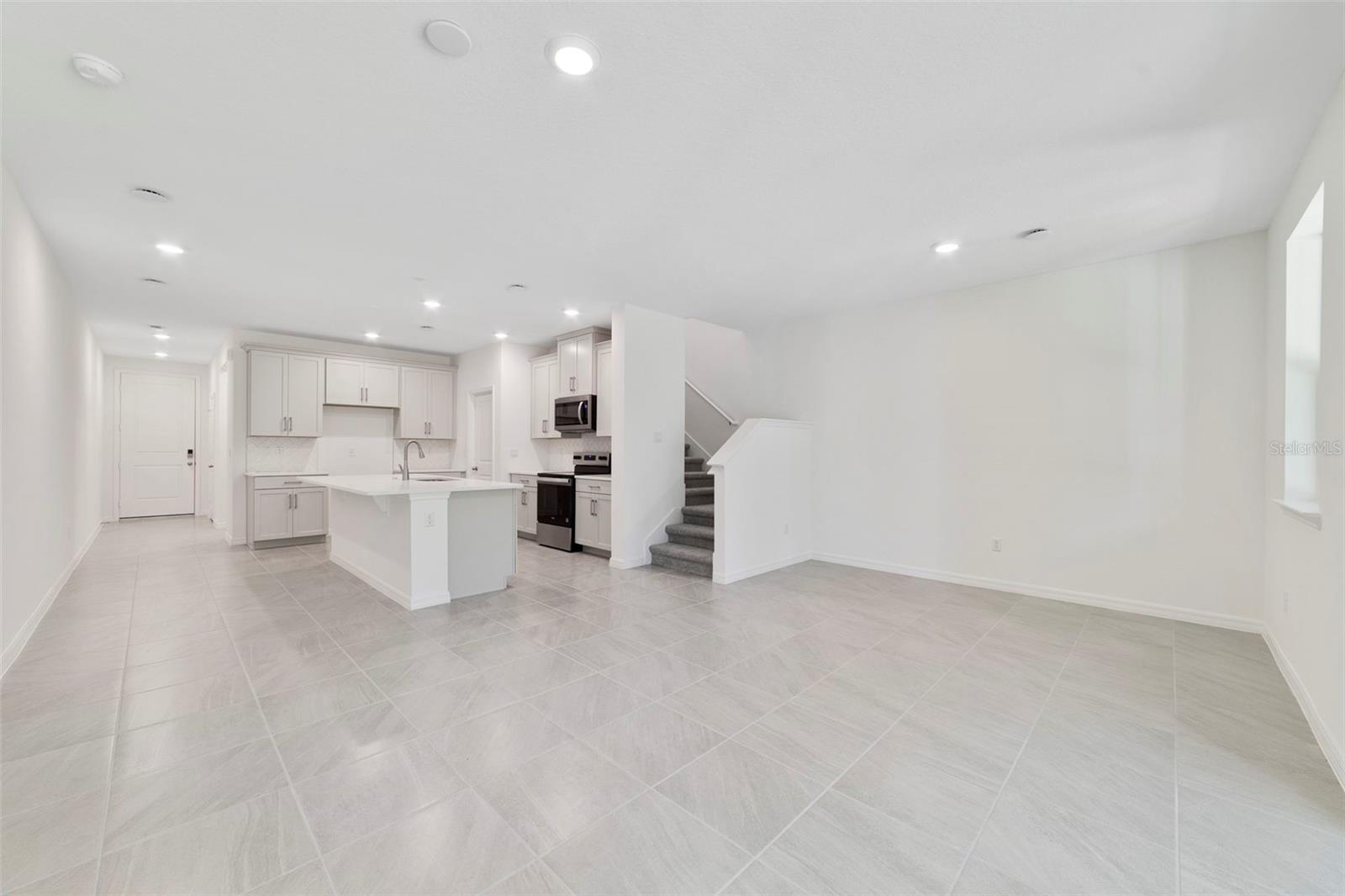 1657 Greenleaf Woods Cv Property Photo 9