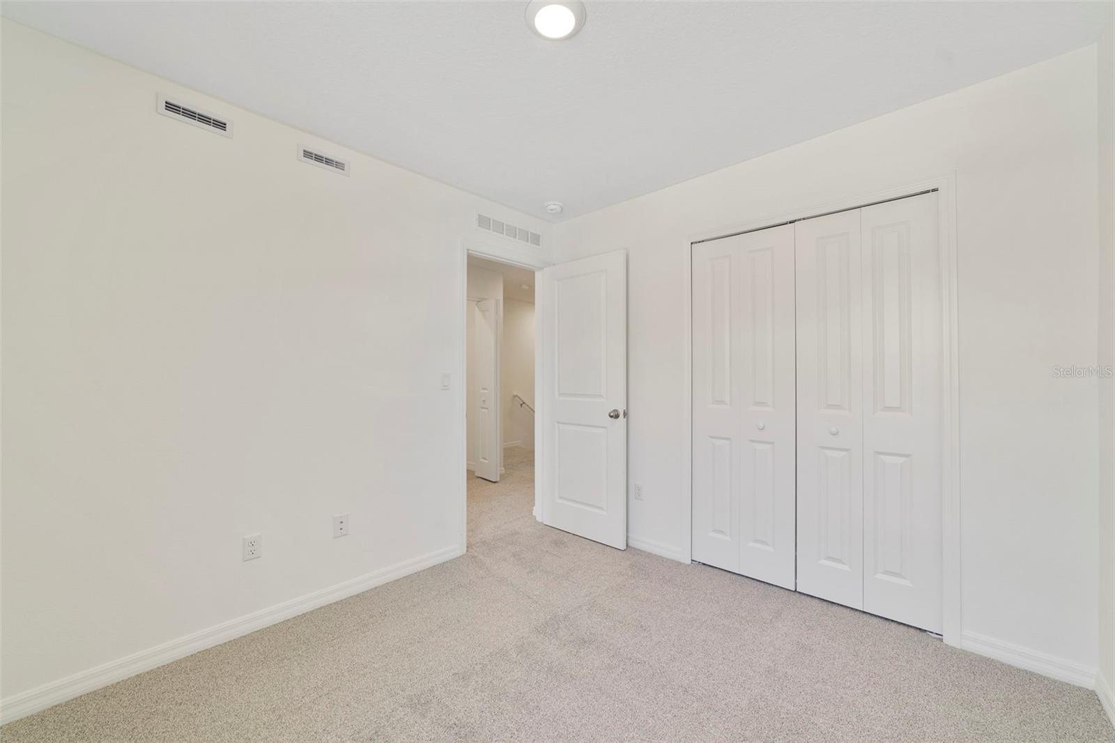 1657 Greenleaf Woods Cv Property Photo 13