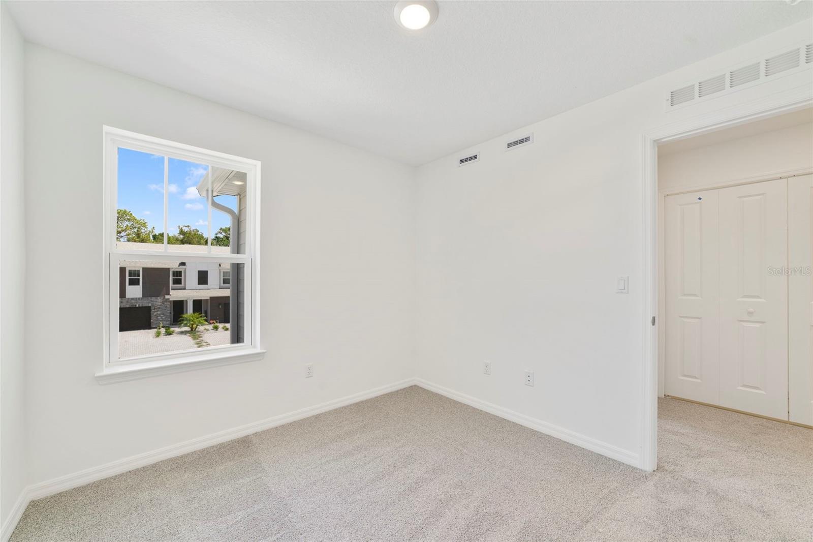 1657 Greenleaf Woods Cv Property Photo 14